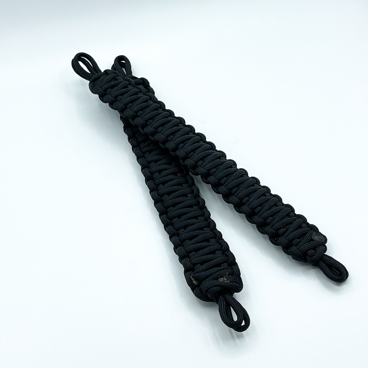 Paracord grab handle 